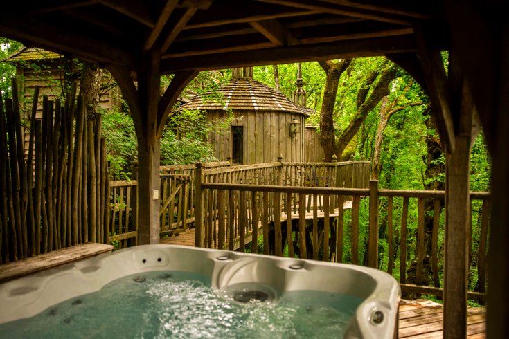 Hébergement AbracadaRoom : Cabane Château Hautefort & Spa - Image 18