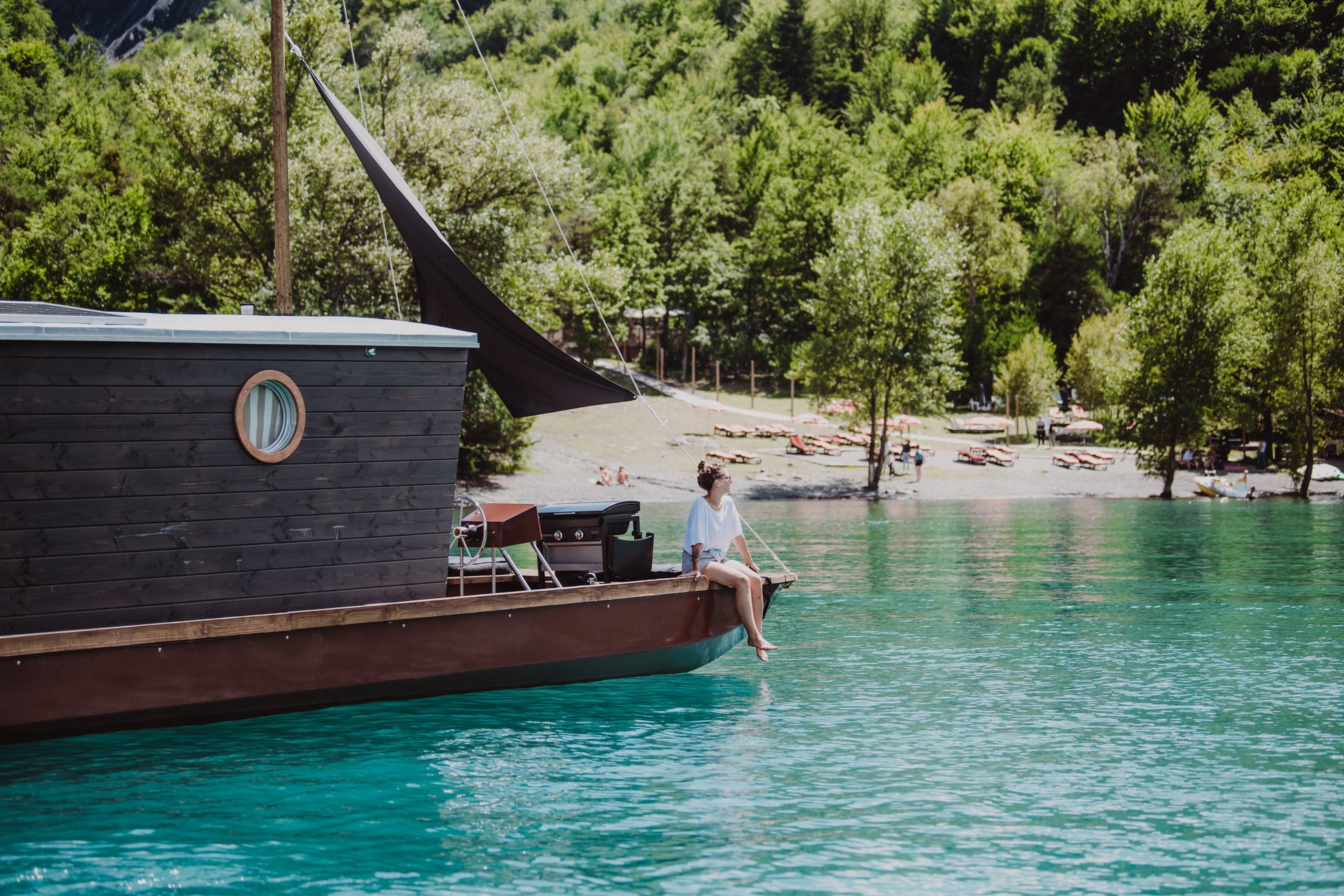 Hébergement UnicStay : Toue Cabanée du Lac de Serre Ponçon - 2 à Le Sauze Du Lac