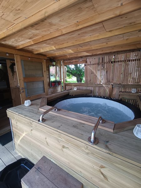 Hébergement AbracadaRoom : O'fun'enbulle & Spa - Image 6