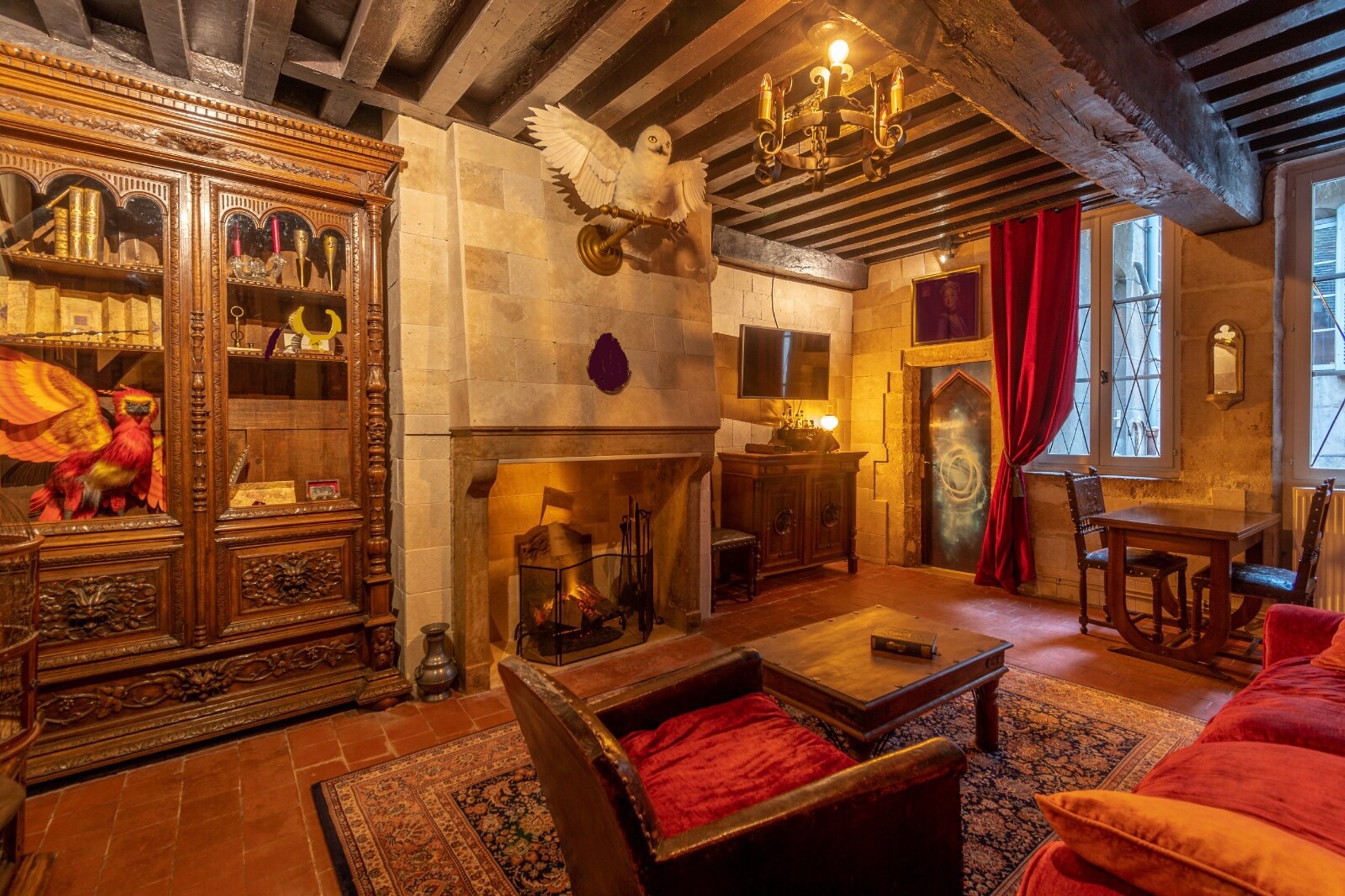Hébergement UnicStay : Appartement du sorcier Immersif et mémorable & Parking à Dijon