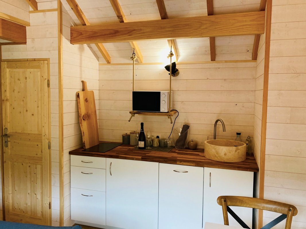 Cabane La Douce Parenthèse & Spa & Sauna à Brive La Gaillarde (9)