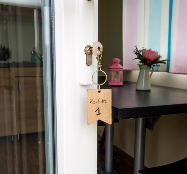 Hébergement AbracadaRoom : Roulotte moderne atypique - Image 2