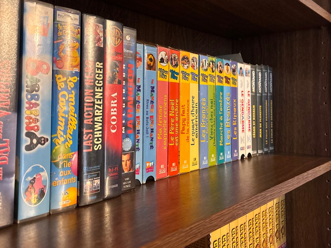 Chambre Vintage Années 80 à Behen (11)