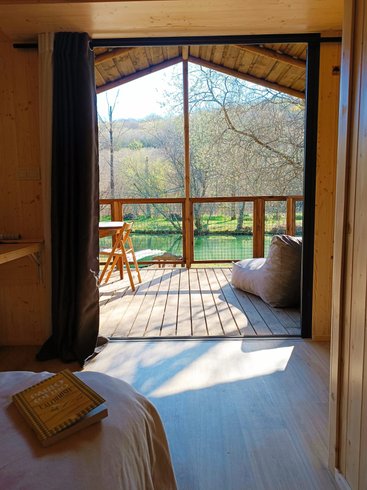 Hébergement AbracadaRoom : La Cabane du Héron, lodge sur pilotis, étang, nature, biodiversité - Image 6