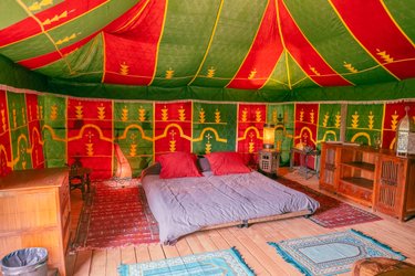 Tente Caïdale Marocaine à Caumont-Sur-Aure (3)