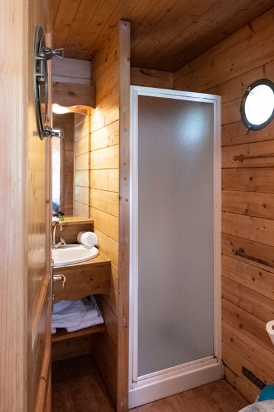 Hébergement AbracadaRoom : La Roulotte Gîte - Image 7