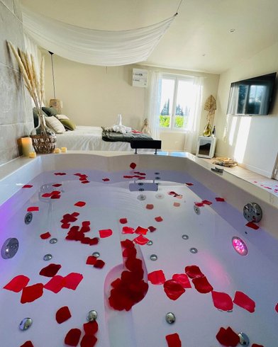 Hébergement AbracadaRoom : Suites Evasion & Spa - Image 2