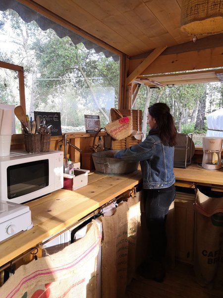 Hébergement AbracadaRoom : Yourte en Provence & piscine - Image 17