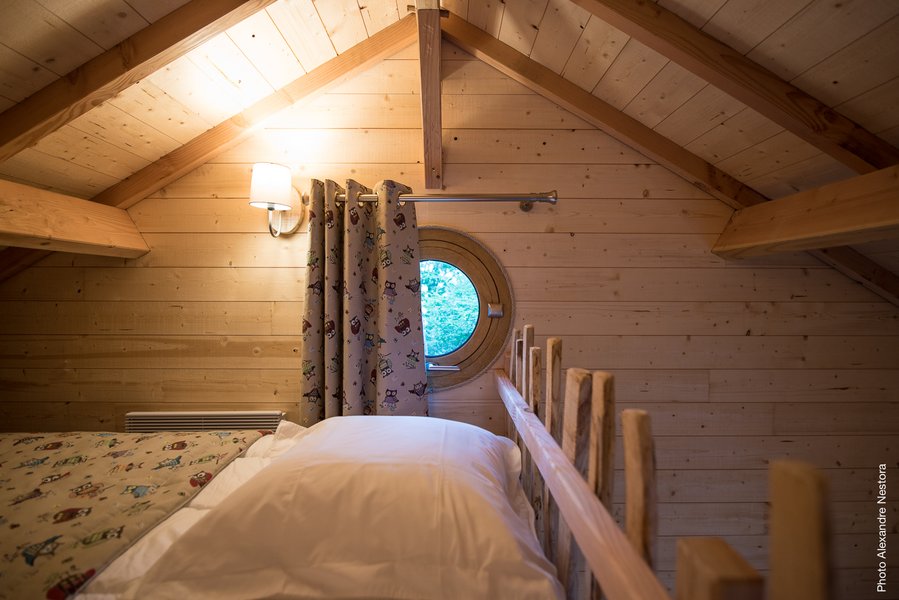mezzanine-cabane dans les arbres-séjour insolite en famille-centre-abracadaroom
