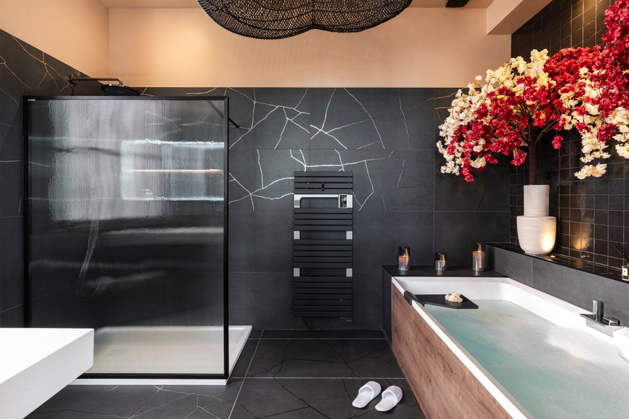 Hébergement AbracadaRoom : NEAT SUITE  -SPA & CINEMA - Image 13