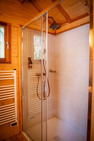 Hébergement AbracadaRoom : La cabane du Domaine des Ecus d'Or - Image 23