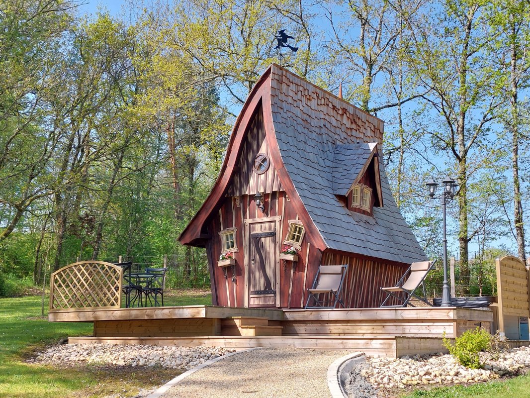 La Cabane Le Vieux Grimoire & Spa privatif à St Andre Et Appelles (24)