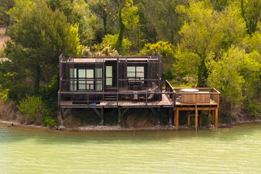Cabane Spa Provençale à Sorgues (1)
