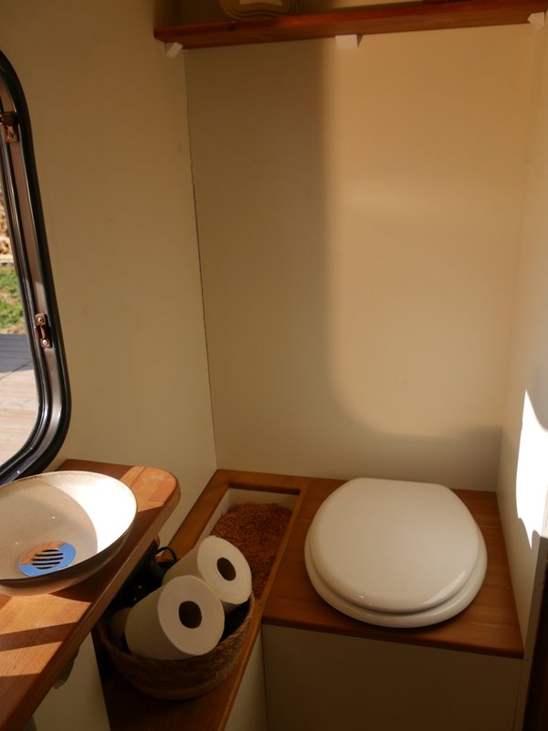 Tiny House Terracotta & bain nordique à Rumes (19)