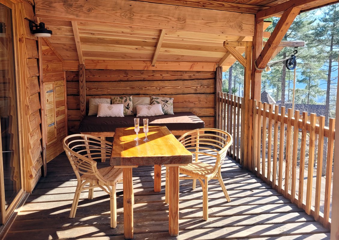 La cabane & spa Céleste à Les Salelles (6)