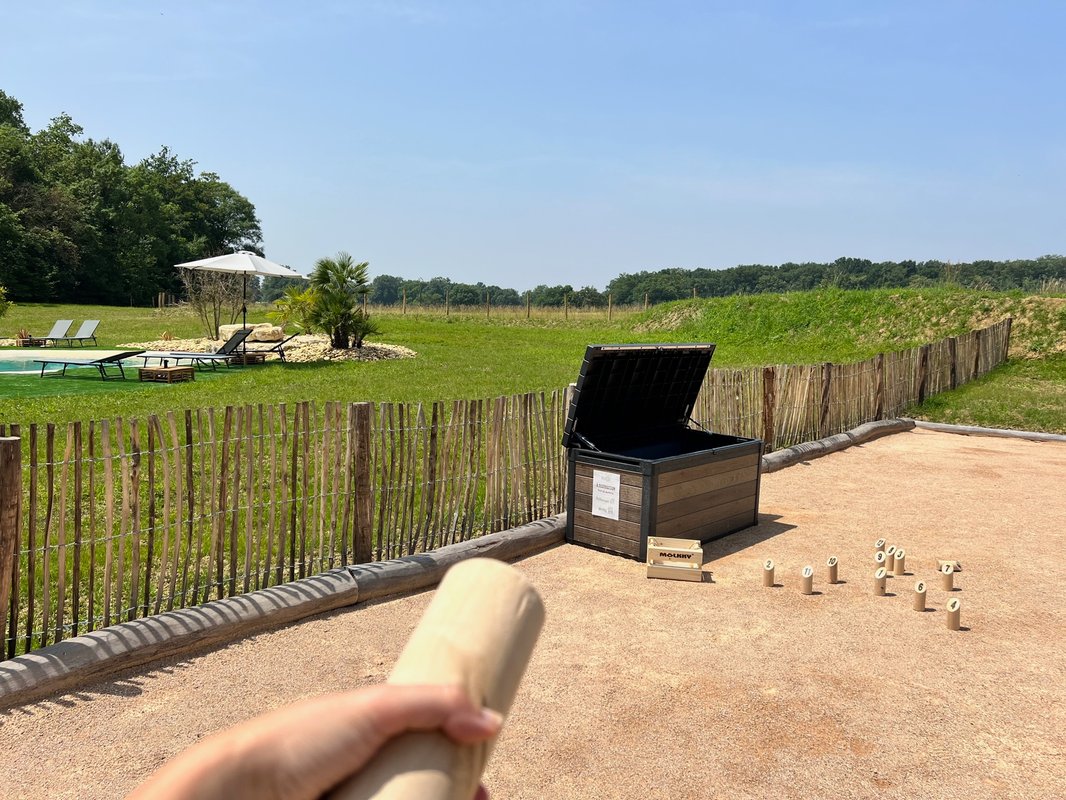 Cabane Spa  Design 6 pers à Bâgé-Dommartin (42)