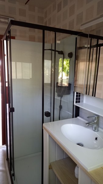 Hébergement AbracadaRoom : L'insolite Tonneau Creusois des années 70 - Image 10