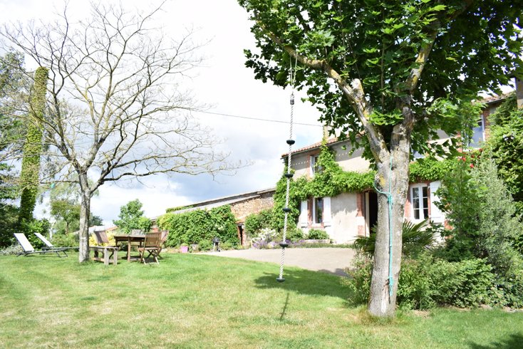 Domaine AbracadaRoom : La Flocellière en Vendée - Un Lit au Pré (à supprimer) - Image 2