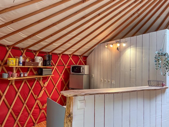 Hébergement AbracadaRoom : La Yourte Passionata - Image 5