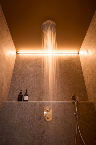 Hébergement AbracadaRoom : Suite Brésilienne de Luxe • Jacuzzi Privé• Cognac - Image 11