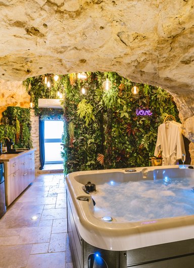 La grotte fleurie & Spa à Mussidan