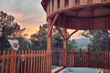 La cabane & spa Cassiopée à Les Salelles (2)