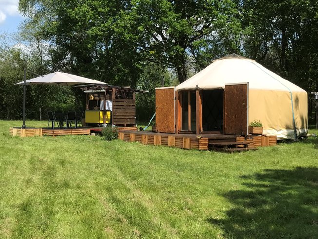 Hébergement AbracadaRoom : Yourte climatisée L'ESSENTIELLE - Image 1