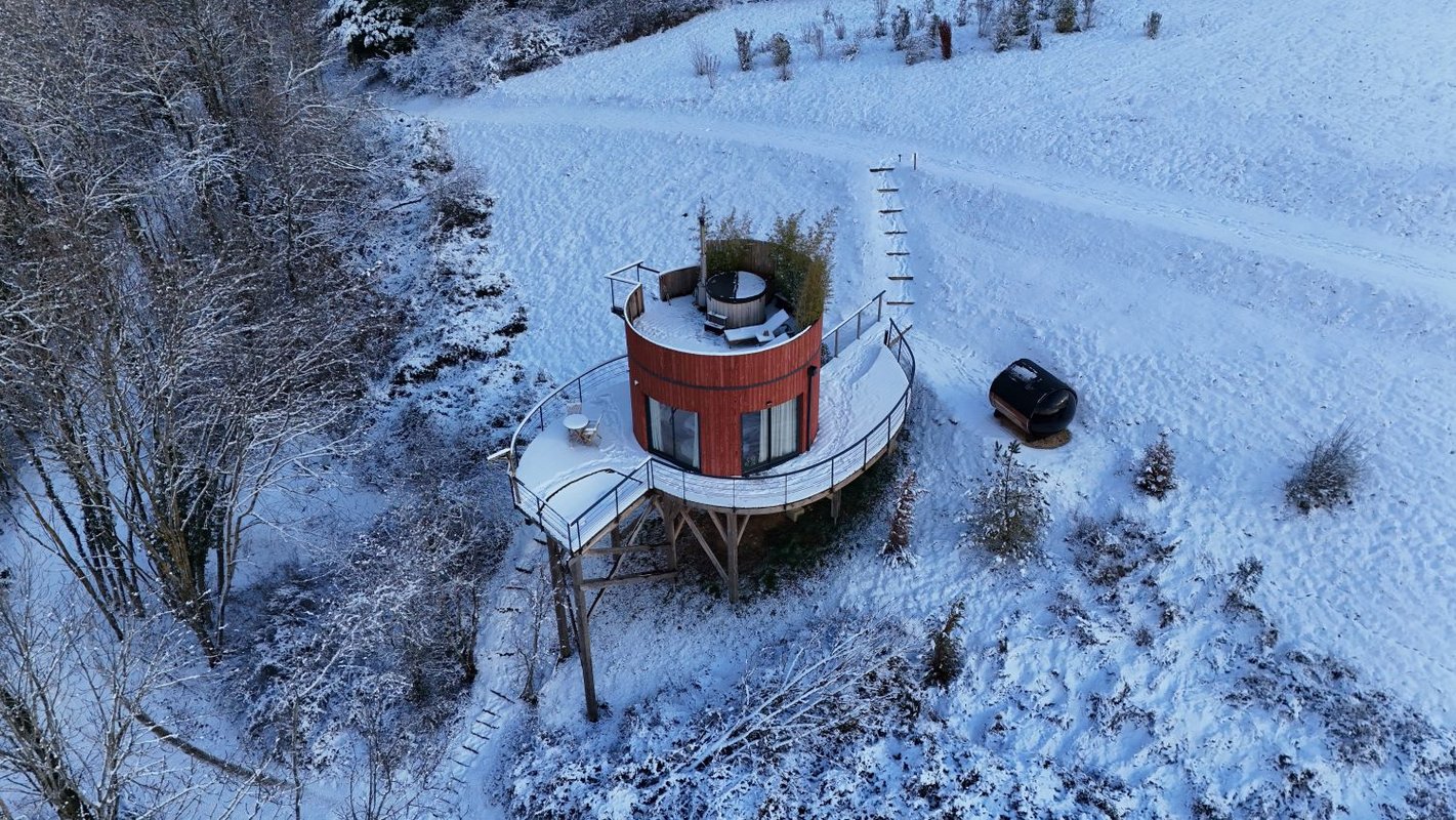 Lodge SPA & Sauna Zen à Gillonnay (1)