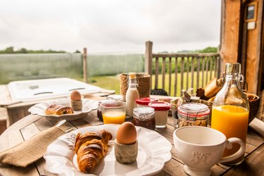 Cabane du Grand Chêne & Spa à Saint- Martin Des Combes (3)