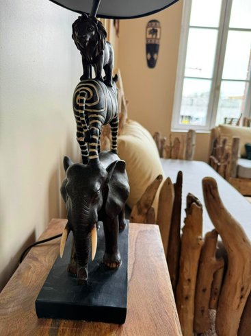 Hébergement AbracadaRoom : Évasion Sauvage et Luxe : Une Suite d’Exception À 10 minutes du centre ville d'AMIENS - Image 24