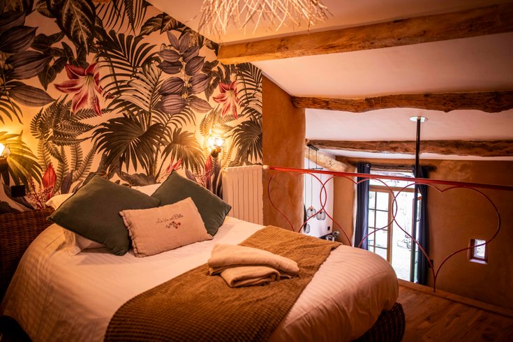 Hébergement AbracadaRoom : Chambre La Cybèle & SPA - Image 1