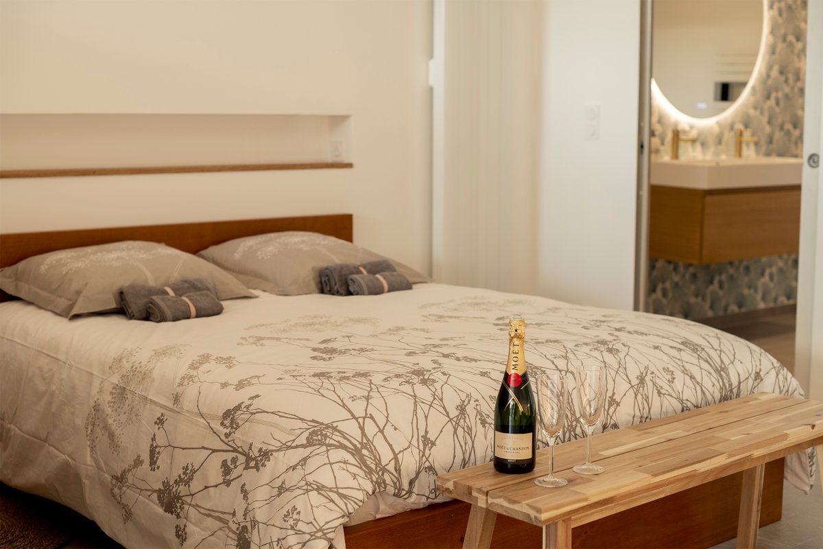 Loft L'Instant & Spa & Vue sur le port de plaisance à Saint Valery En Caux (8)