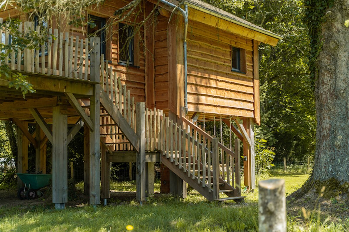 Cabanon Perché  à Château de Memanat à Chavanat (62)