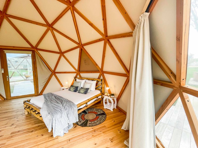 Hébergement AbracadaRoom : Le Dôme avec Bain nordique - Image 7