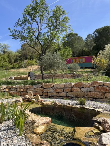 Hébergement AbracadaRoom : Le charme Bohème en Provence - Image 1