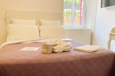 Chambre Lilas à Gabillou (1)