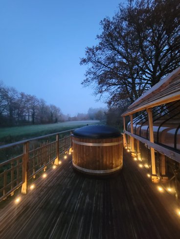 Hébergement AbracadaRoom : Le refuge d'Elrond et son bain nordique - Image 17