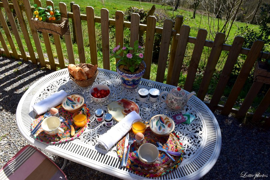 Hébergement AbracadaRoom : La Roulotte qui chuchote &spa - Image 21