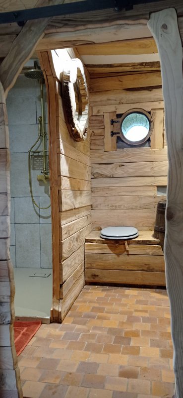 La maison "Sacquet" et son bain nordique à Saint Sulpice Les Feuilles (17)