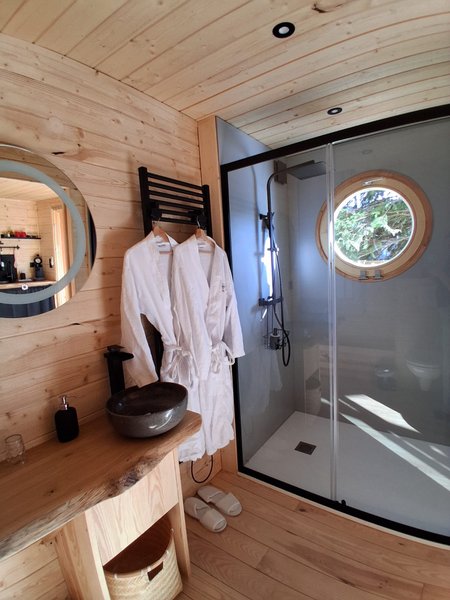 Hébergement AbracadaRoom : Lac'abane spa'bulleuse - Image 6