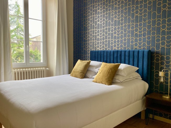 Hébergement AbracadaRoom : Suite Lazurite – Maison d’hôtes de charme à Gramat dans le Lot - Image 1