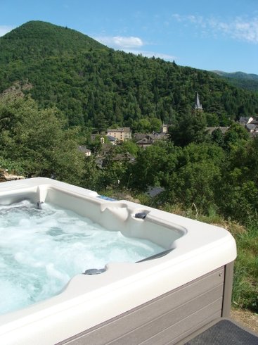 Hébergement AbracadaRoom : Cabane Cerf & spa - Image 3