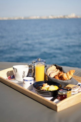 Hébergement AbracadaRoom : Harmonie Yacht - Yacht à Carnon - Offre Évasion - Image 6