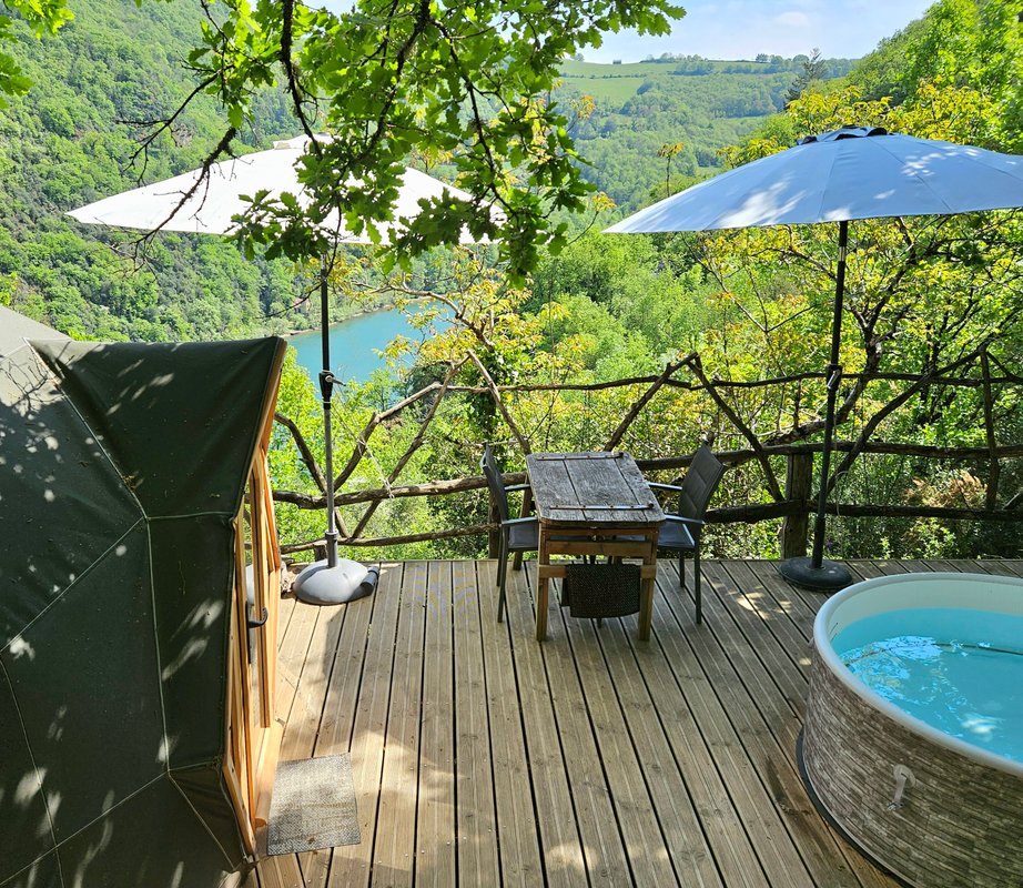 Dôme Sweet Dream & spa avec vue rivière à Réquista (30)
