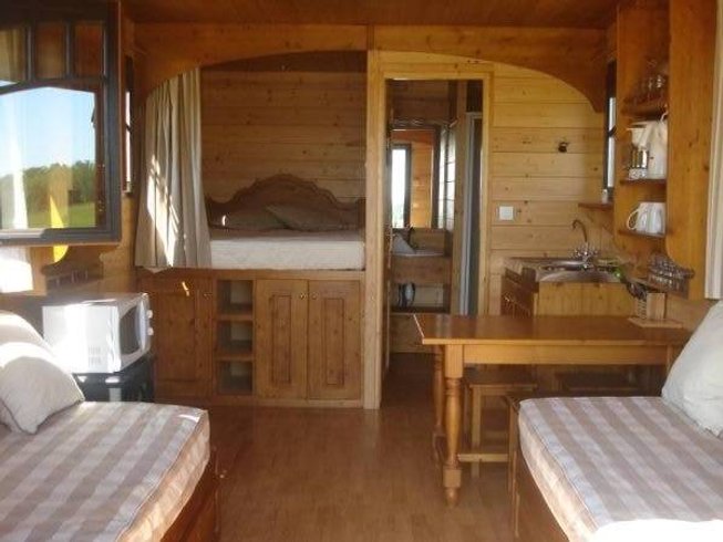 Hébergement AbracadaRoom : Roulotte Gîte Luxe d'Escapa - Image 3