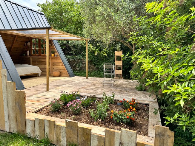 Hébergement AbracadaRoom : Tipi en bois avec petit-déjeuner et accès piscine - Image 5