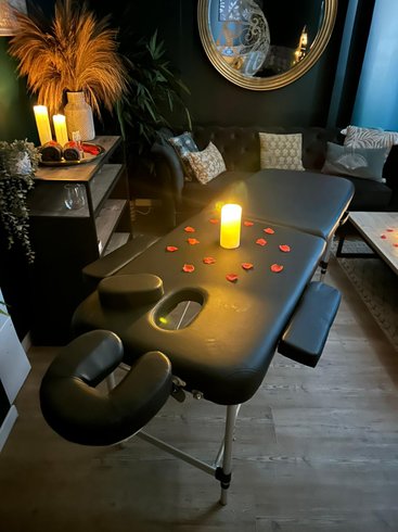 Hébergement AbracadaRoom : Évasion romantique au coeur de l'Amazonie, SPA, CINÉMA PRIVÉ, 5 min centre - Image 5