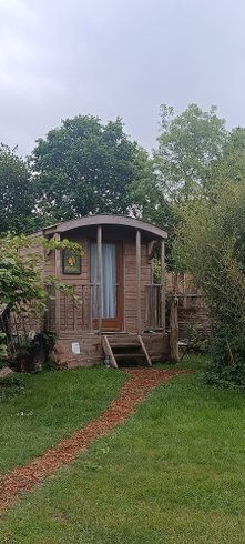 Hébergement AbracadaRoom : La roulotte de Val André - Image 1
