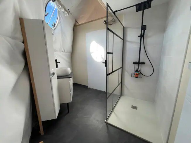 Domaine AbracadaRoom : Glamping Dôme les Cigales - Image 26