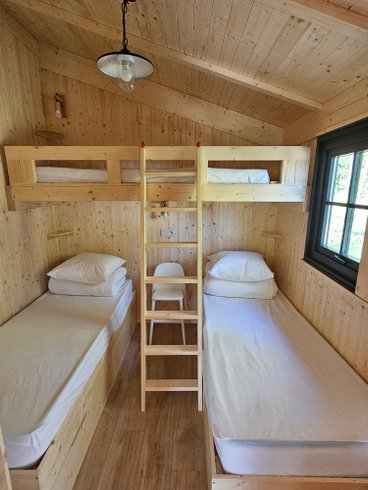 Hébergement AbracadaRoom : Lodge sur pilotis, étang privé, nature et biodiversité à Sarlat - Image 4